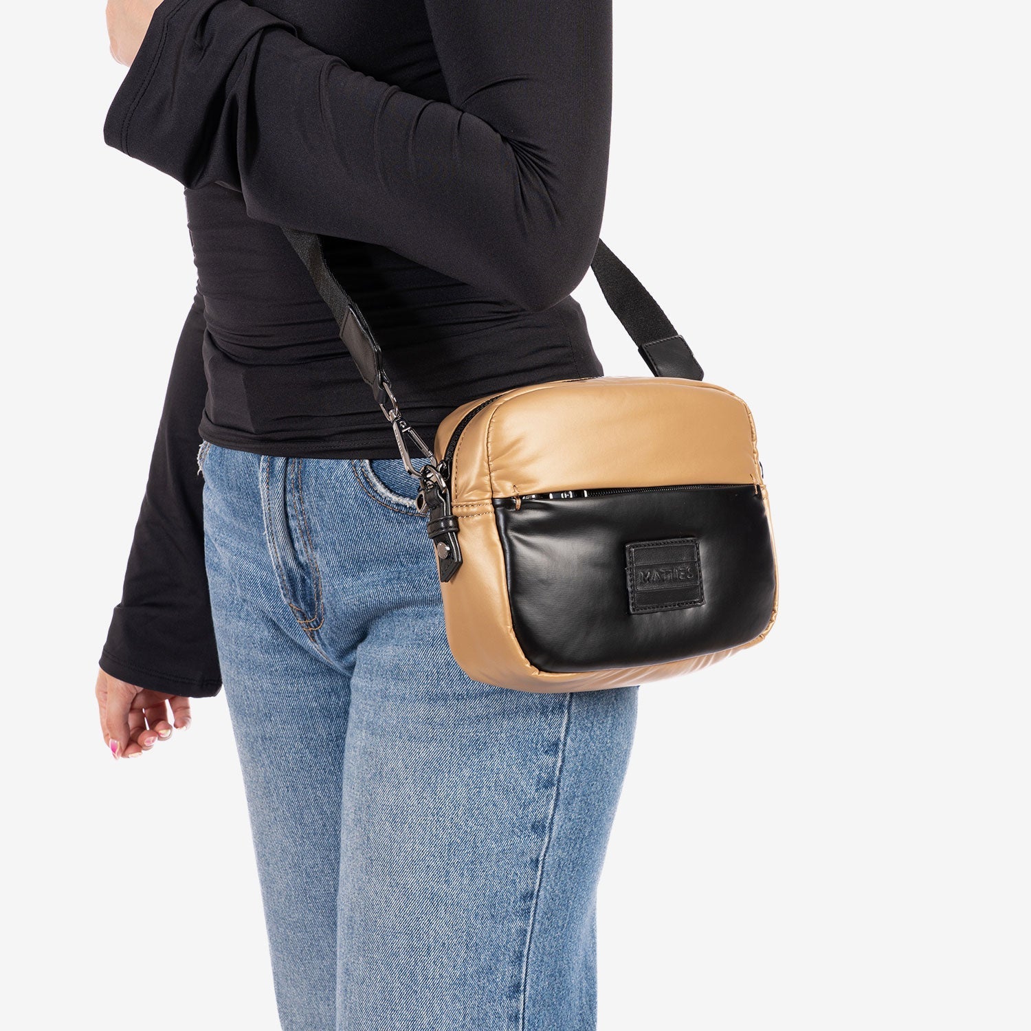 Bolso bandolera, Serie velside. 22x16x06 cm - Image 8