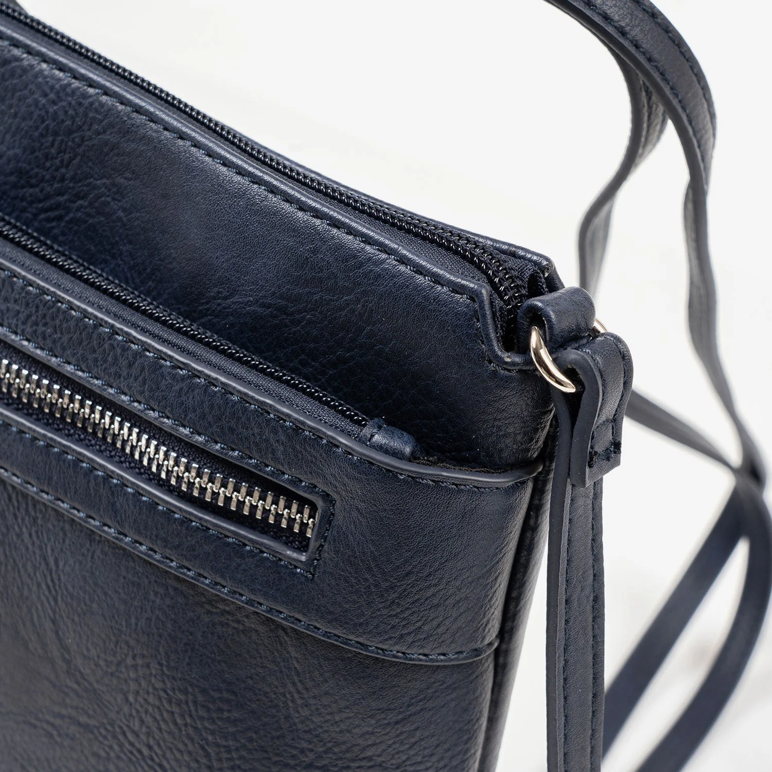 MINI BOLSO BANDOLERA PARA MUJER, SERIE MINIBAGS ESMERALDA. 21x21x6 cm - Image 29